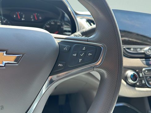 Used 2019 Chevrolet Malibu LT FWD image 21