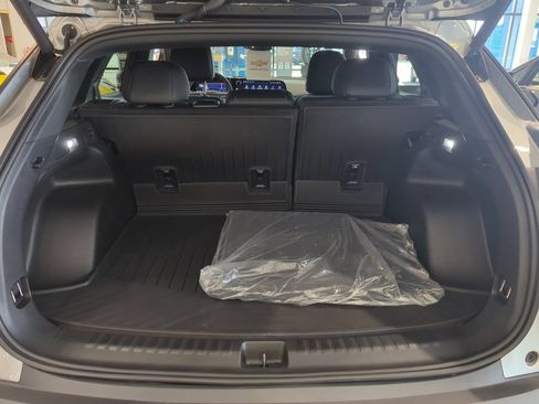 New 2024 Chevrolet Blazer EV LT AWD/4WD image 22