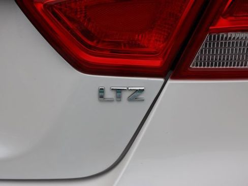 Used 2016 Chevrolet Impala LTZ w/ Enhanced Convenience Package image 50