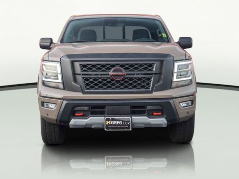 Used 2024 Nissan Titan PRO-4X w/ Pro-4x Utility Package image 7