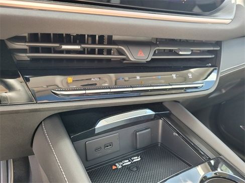 New 2025 Buick Envision Sport Touring image 26