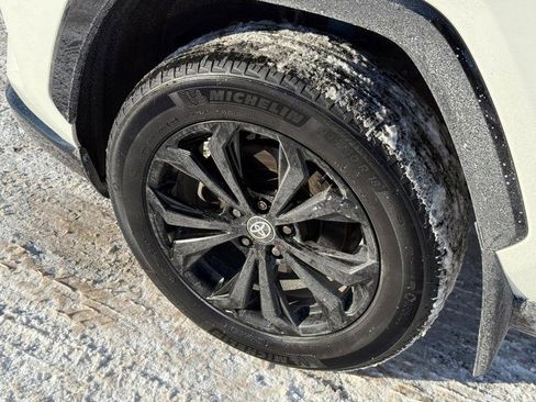 Used 2022 Toyota RAV4 XSE image 10