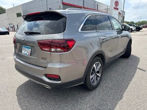 Used 2019 Kia Sorento EX AWD/4WD image 3