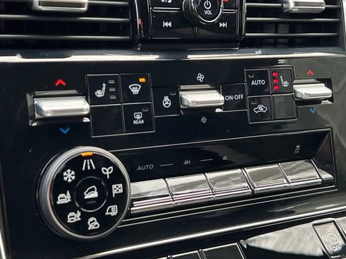 New 2026 Nissan Armada SL image 27