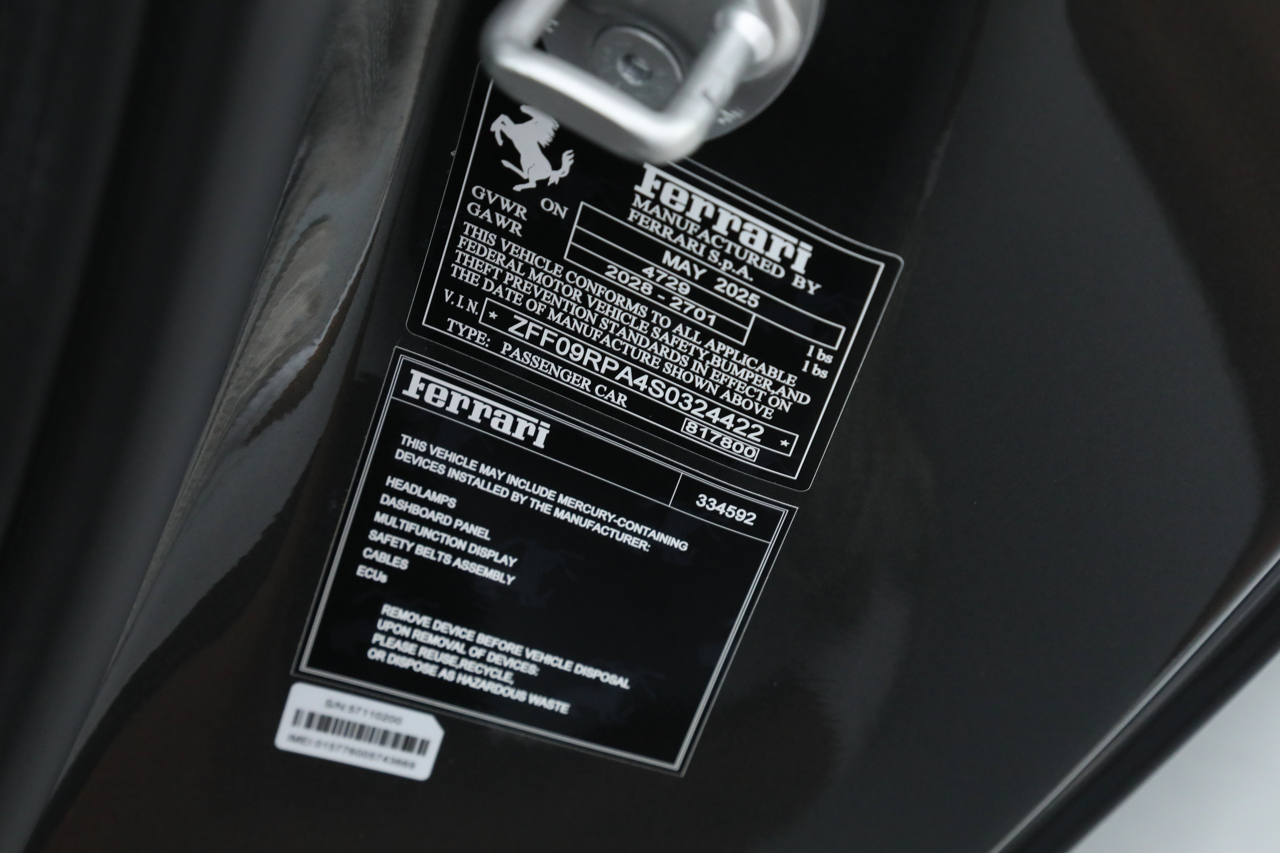 Certified 2025 Ferrari Roma Spider RWD image 43