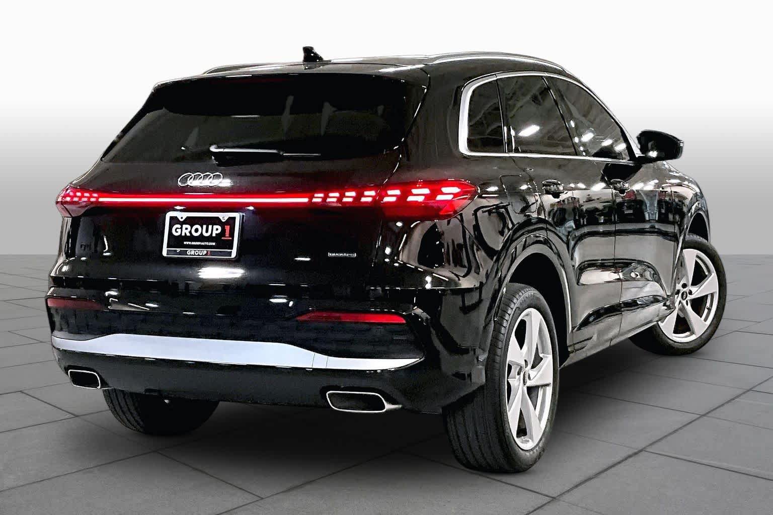 Certified 2025 Audi Q5 Premium w/ Premium Plus AWD/4WD image 13