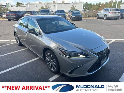 Used 2020 Lexus ES 350 w/ Premium Package FWD image 1