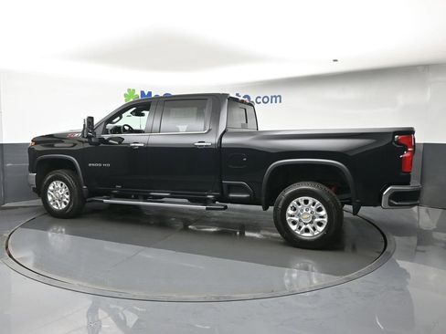 New 2026 Chevrolet Silverado 2500 LTZ w/ LTZ Convenience Package AWD/4WD image 19