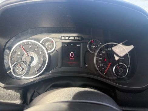 New 2026 RAM 1500 4x4 Crew Cab image 12