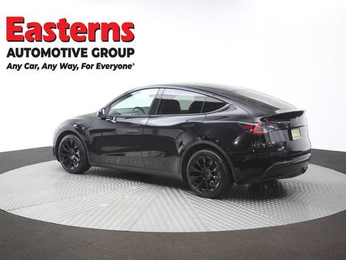 Used 2021 Tesla Model Y Long Range AWD/4WD image 57