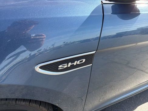 Used 2018 Ford Taurus SHO w/ Driver Assist Package image 16