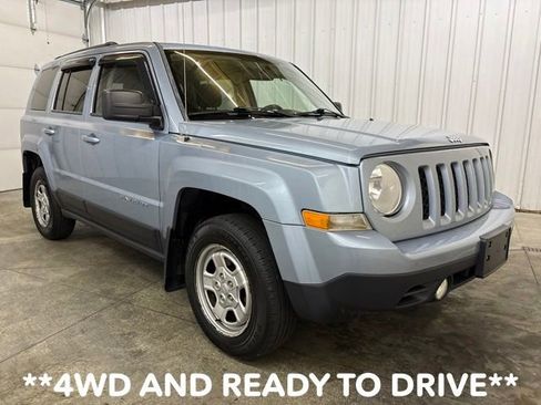 Used 2014 Jeep Patriot Sport w/ Power Value Group AWD/4WD image 1
