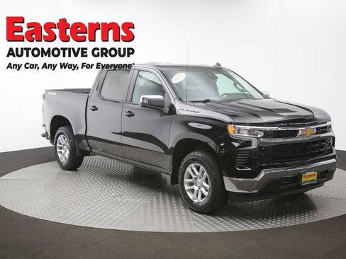 Used 2023 Chevrolet Silverado 1500 LT AWD/4WD image 51