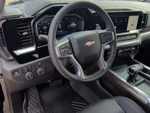 New 2026 Chevrolet Silverado 1500 LT w/ Texas Edition Plus AWD/4WD image 14