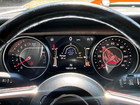 Used 2018 Jeep Wrangler Unlimited Rubicon AWD/4WD image 22