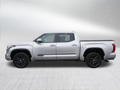 Used 2024 Toyota Tundra Platinum image 4