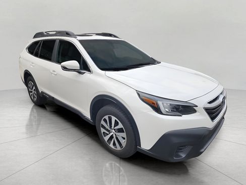 Used 2020 Subaru Outback Premium w/ Popular Package #1 AWD/4WD image 1