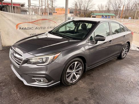 Used 2019 Subaru Legacy 3.6R Limited w/ Popular Package #2A image 8