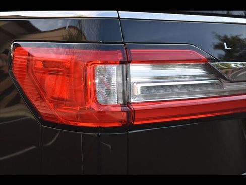 Used 2018 Lincoln Navigator L Select image 56