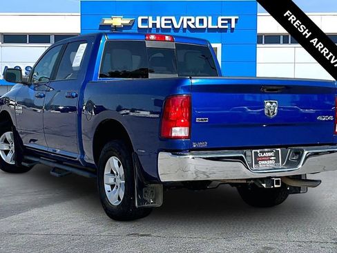 Used 2019 RAM 1500 Classic SLT w/ Luxury Group AWD/4WD image 3