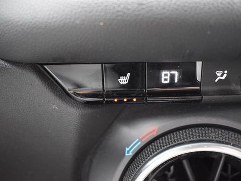 Used 2021 Chevrolet Blazer LT image 36