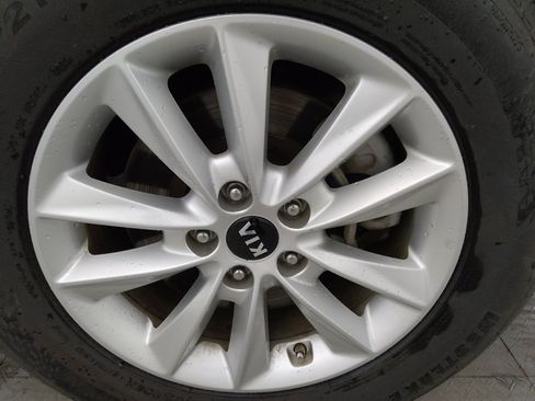 Used 2019 Kia Sorento AWD w/ LX Convenience Package image 31