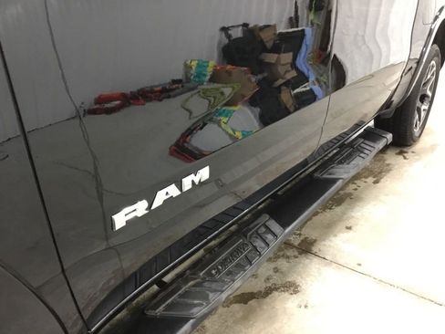 Used 2025 RAM 1500 Laramie AWD/4WD image 5