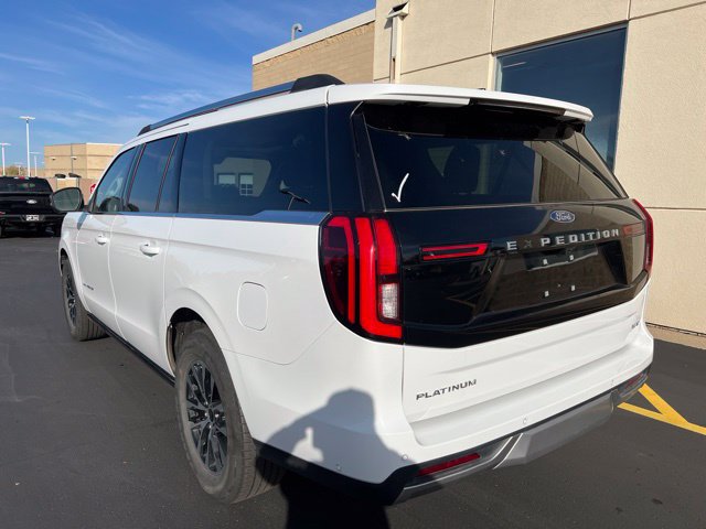 Used 2025 Ford Expedition Max Platinum AWD/4WD image 3