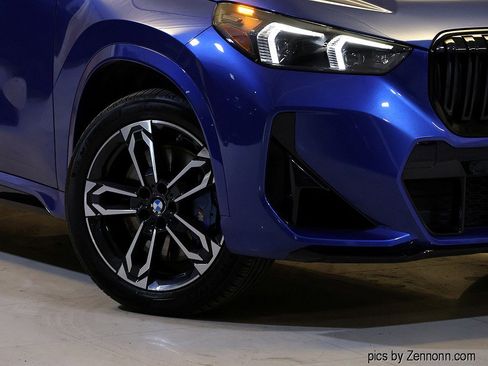 Certified 2025 BMW X1 M35i w/ Premium Package image 3