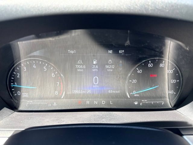 Used 2024 Ford Explorer XLT w/ Equipment Group 202A AWD/4WD image 13