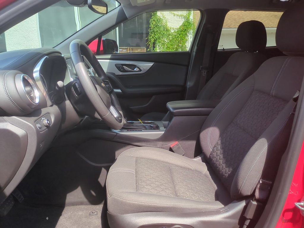 Used 2021 Chevrolet Blazer LT AWD/4WD image 20