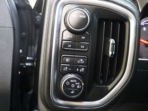 Used 2020 Chevrolet Silverado 1500 RST AWD/4WD image 45