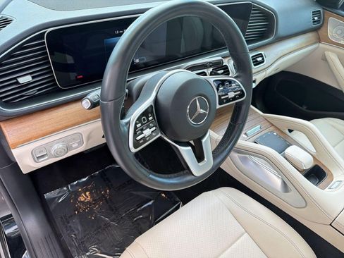 Used 2022 Mercedes-Benz GLE 350 image 4