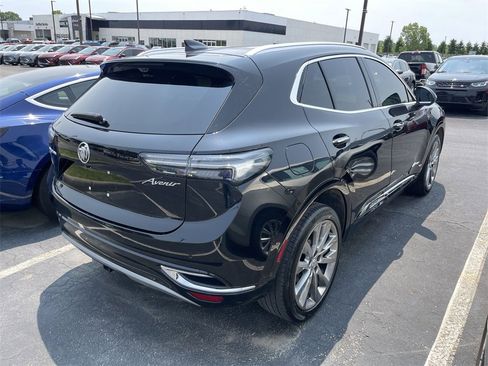 Used 2022 Buick Envision Avenir w/ Technology Package II image 11