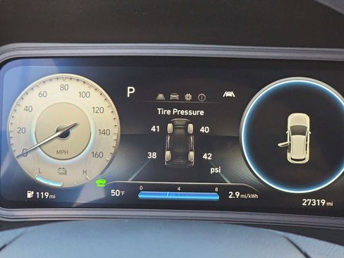 Used 2023 Hyundai Kona SE image 22