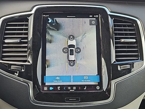 Used 2023 Volvo XC90 B6 Ultimate image 9