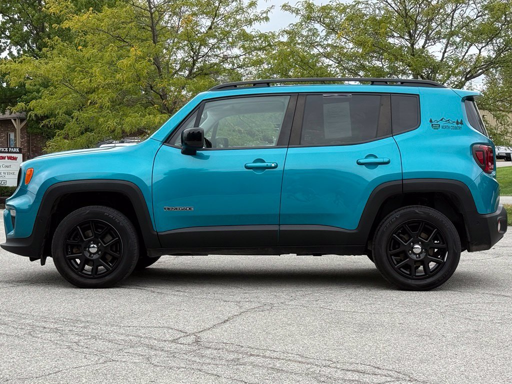 Used 2021 Jeep Renegade Latitude w/ Luxury Group I AWD/4WD image 2