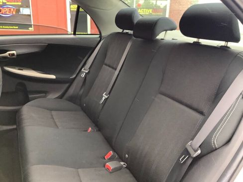 Used 2012 Toyota Corolla S FWD image 13