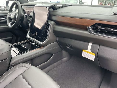 New 2026 GMC Yukon Denali AWD/4WD image 29