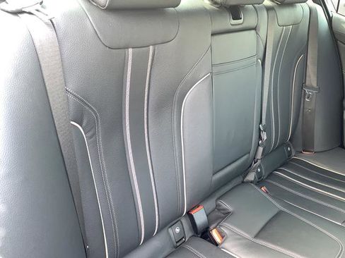 Used 2023 BMW M550i xDrive w/ Dynamic Handling Package image 52