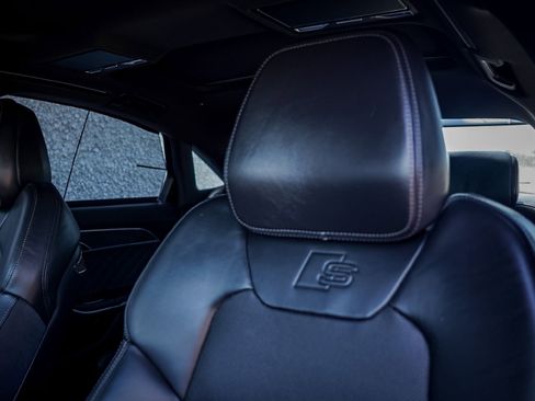 Certified 2023 Audi S8 w/ S8 Executive Package image 7