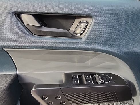 Used 2025 Ford Maverick XL w/ 4K Tow Package image 12