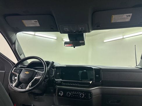 Certified 2022 Chevrolet Silverado 1500 LT image 24