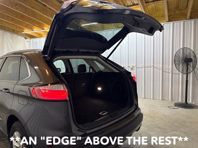 Used 2020 Ford Edge SEL w/ Convenience Package AWD/4WD image 9