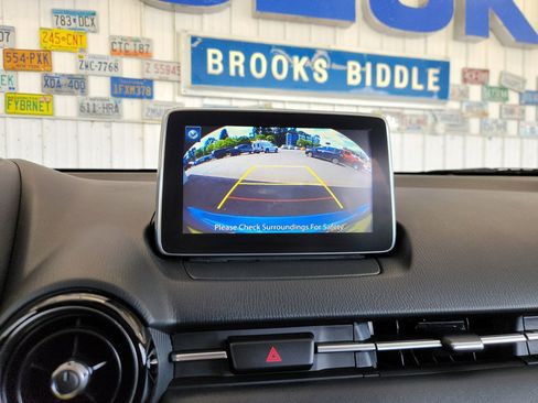 Used 2017 Toyota Yaris iA FWD image 10