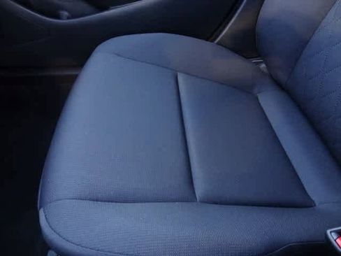 Used 2025 Toyota Corolla LE image 26