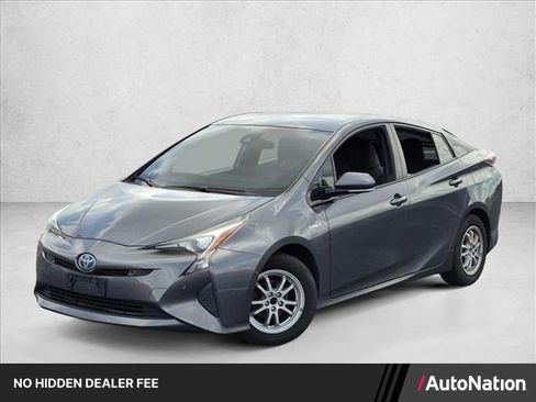 Used 2017 Toyota Prius Two w/ Prius Two Safety Plus Package FWD image 1