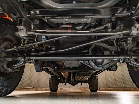 Used 2022 Ford F350 Platinum w/ FX4 Off-Road Package image 11