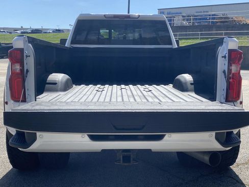 Used 2020 Chevrolet Silverado 3500 High Country image 7