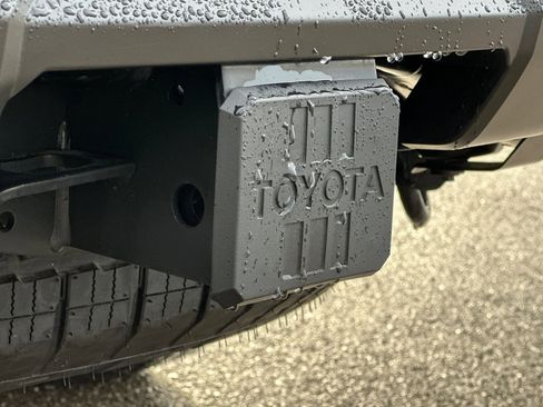 Used 2025 Toyota 4Runner TRD Off-Road Premium image 57